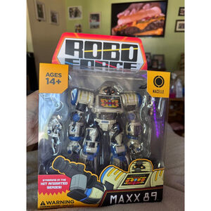 Robo Force MAXX 89 Action Figure White/Blue Kids Nacelle